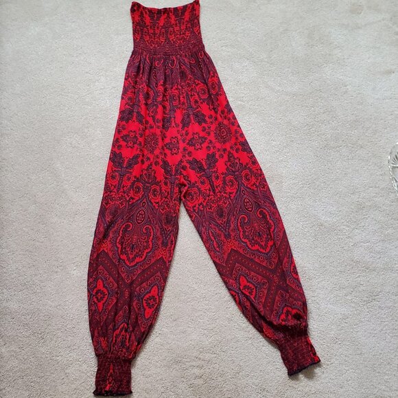 Free People Pants - Free People Flowered Red Pleated Strapless Jumpsuit. Size S/P